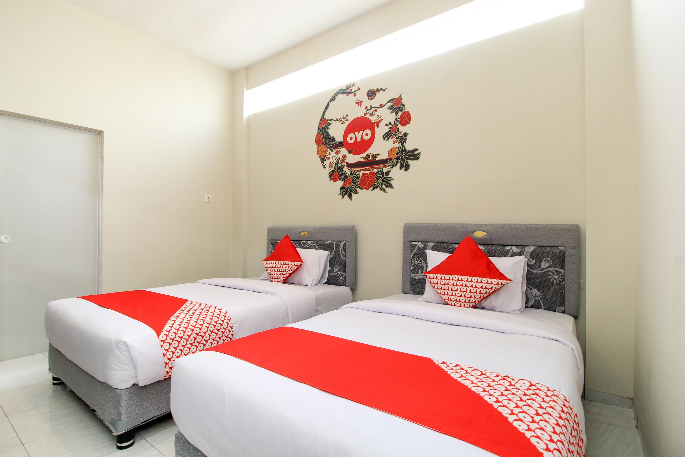 Vaccinated Staff - OYO 168 K-15 Residence Surabaya Exterior foto